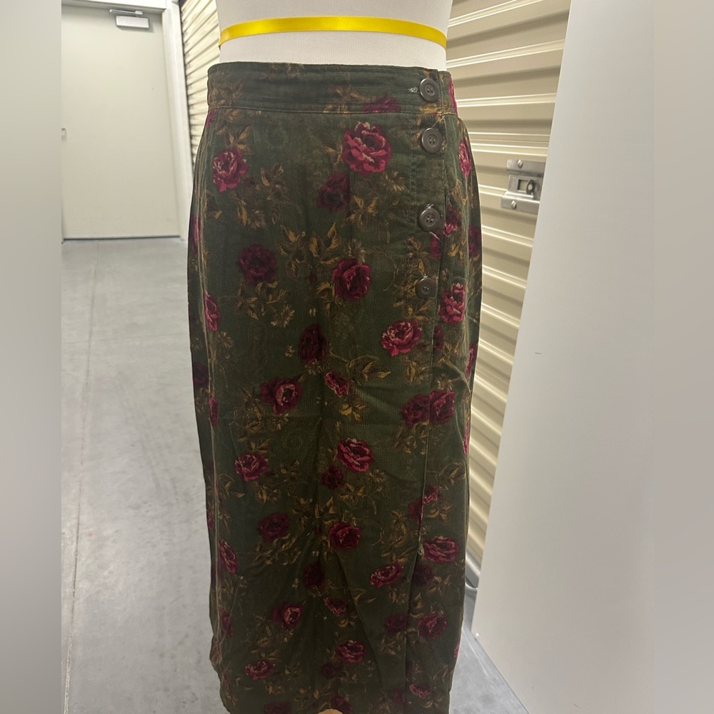 Jantzen Sport Olive w Roses Midi Skirt